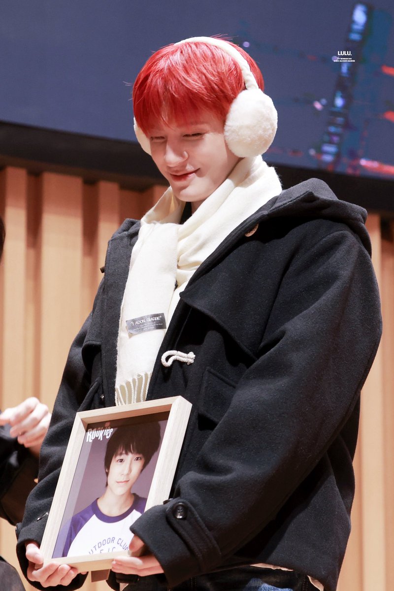 루루 tweet media