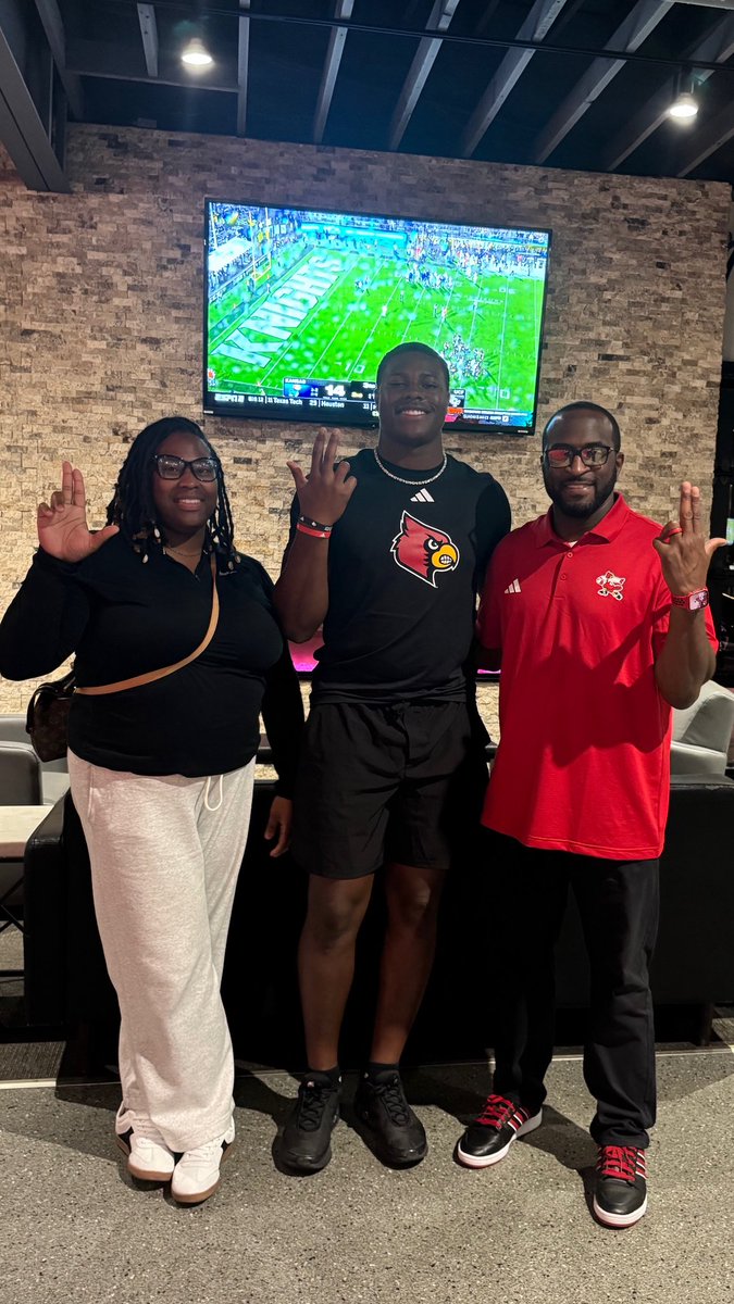 Chris Barclay tweet media