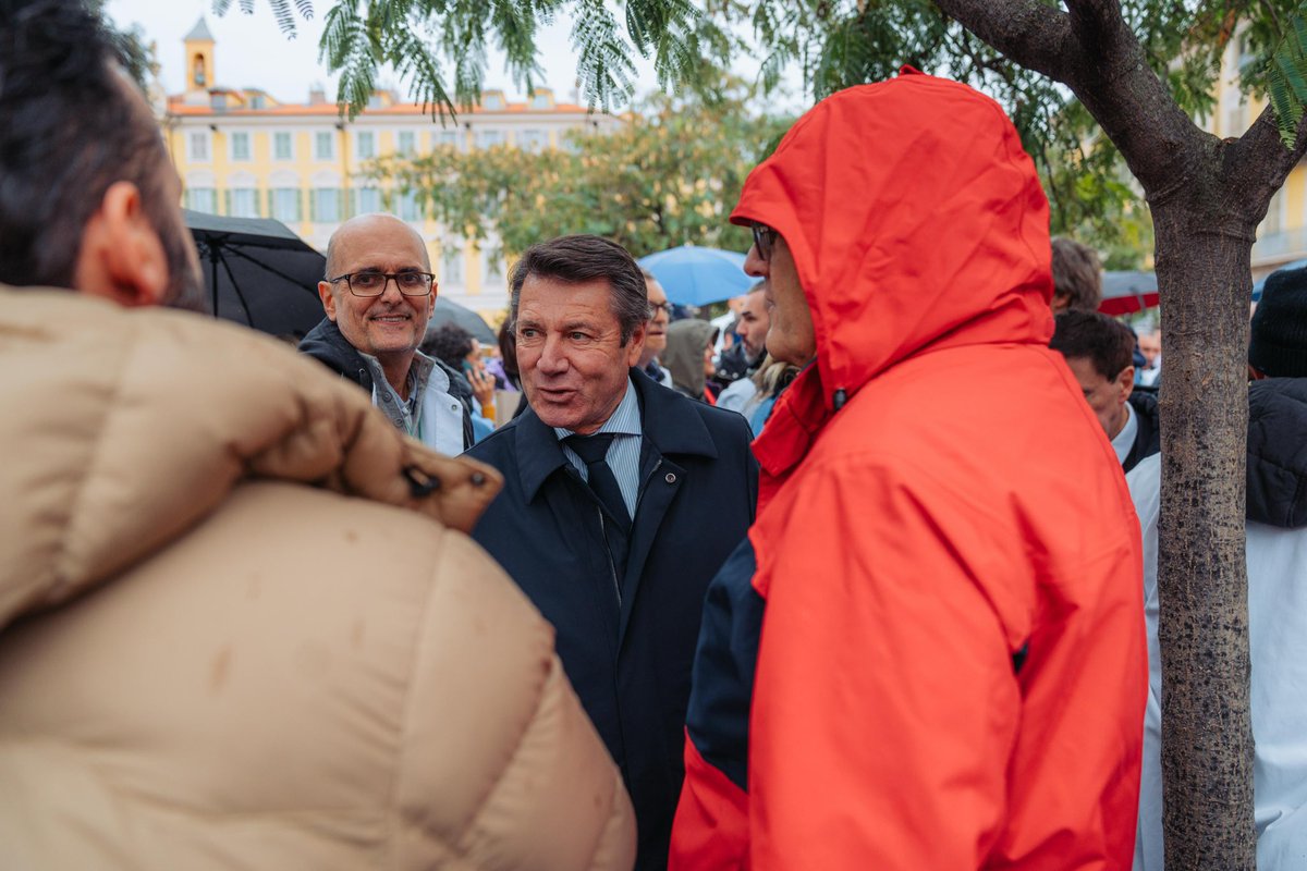 Christian Estrosi tweet media