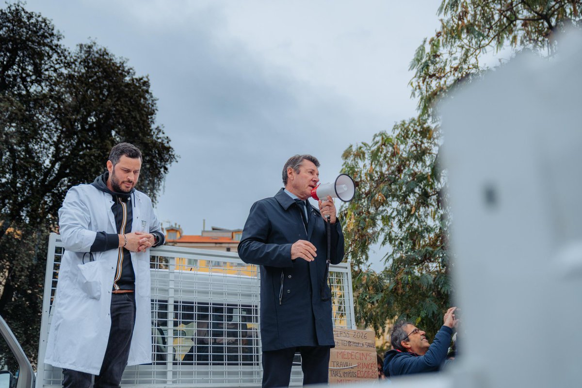 Christian Estrosi tweet media