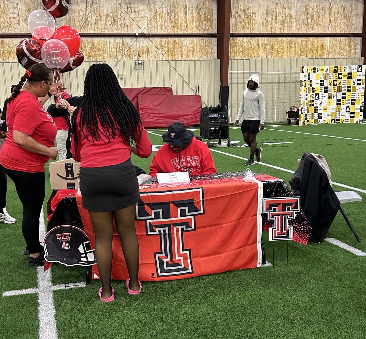 Ishmael Johnson tweet media