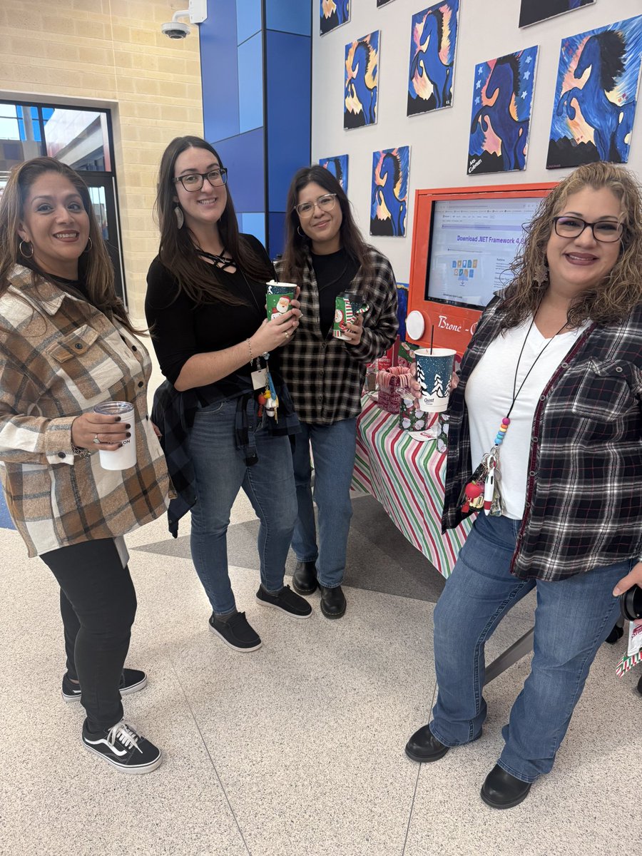 12 days of Sweetness starts today <a href="/BrosnahanES/">Brosnahan Elementary</a> with trimming the tree and hot chocolate!  Our #PathToAmazing is definitely jolly this morning. #ItsSweetToBeABronco <a href="/CyFairISD/">Cypress-Fairbanks ISD</a>