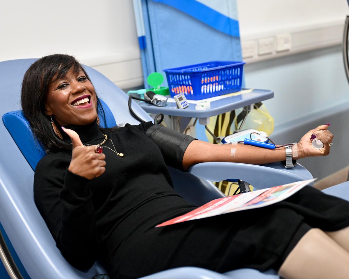 MayorofLondon's tweet image. Bus Aunty and @Simply_Sayo joined Deputy Mayor Debbie Weekes-Bernard to help spread an important message – London needs more Black heritage blood donors.

Giving blood can provide life-saving transfusions including for sickle cell patients.

Register here: blood.co.uk