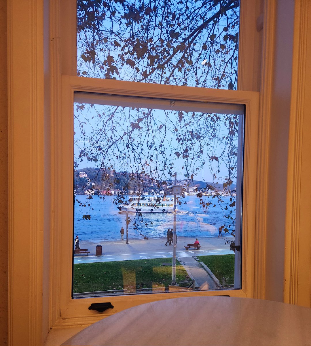 travmatikatarik's tweet photo. Tw özel anlığı 
İstanbul'u özleyeceğim.. 💙 https://t.co/0MH5KQwMXm