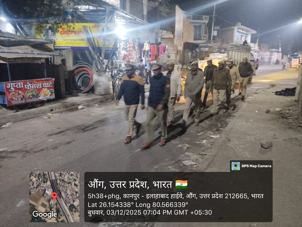 fatehpurpolice's tweet image. #Spfhr के निर्देशन में प्रभारी निरीक्षक/थानाध्यक्ष द्वारा जनपद में शांति एवं कानून व्यवस्था को सुदृढ़ बनाये रखने के दृष्टिगत मय पुलिस बल के अपने- अपने थाना क्षेत्रांतर्गत भीड़-भाड़ वाले स्थानों पर पैदल गस्त कर संदिग्ध वाहन/व्यक्तियों की चेकिंग करते हुए वाहनों में लगी काली फिल्म…