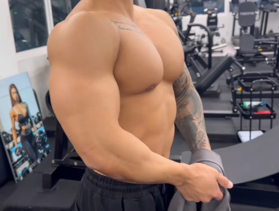 나 혼자 싸거든?! tweet media