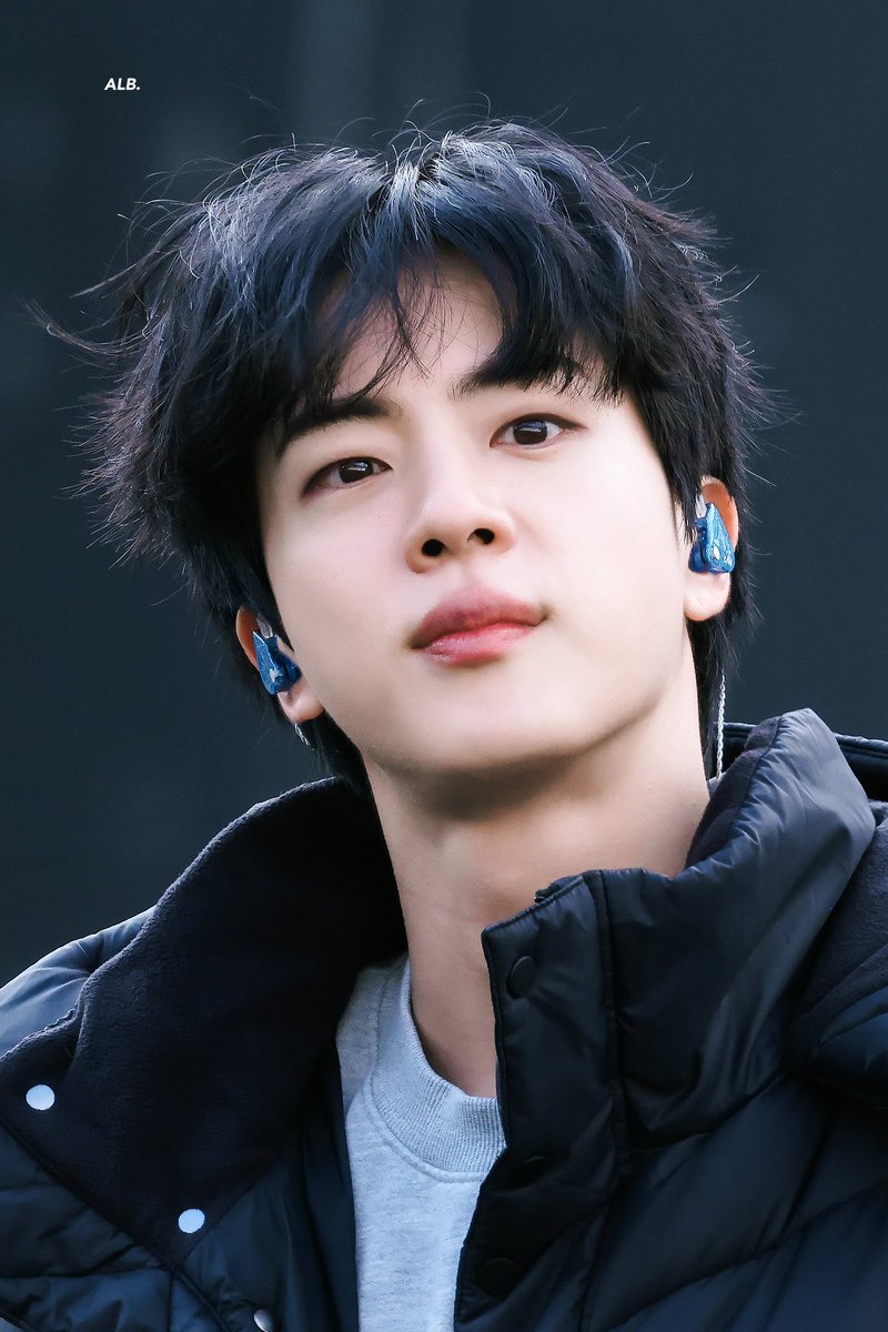 우리 석지니 생일 축하해💜
우리 멋쨍이 김석지니 탄신일💜
오늘도 행복한 하루가 되었으면 좋겠어💜

#오늘이생일인하나뿐인석진에게
#달려라석진_ep1204_생일축하해
#석진_생일날엔_온세상이_하튜하튜
#방탄소년단진 #JIN #진