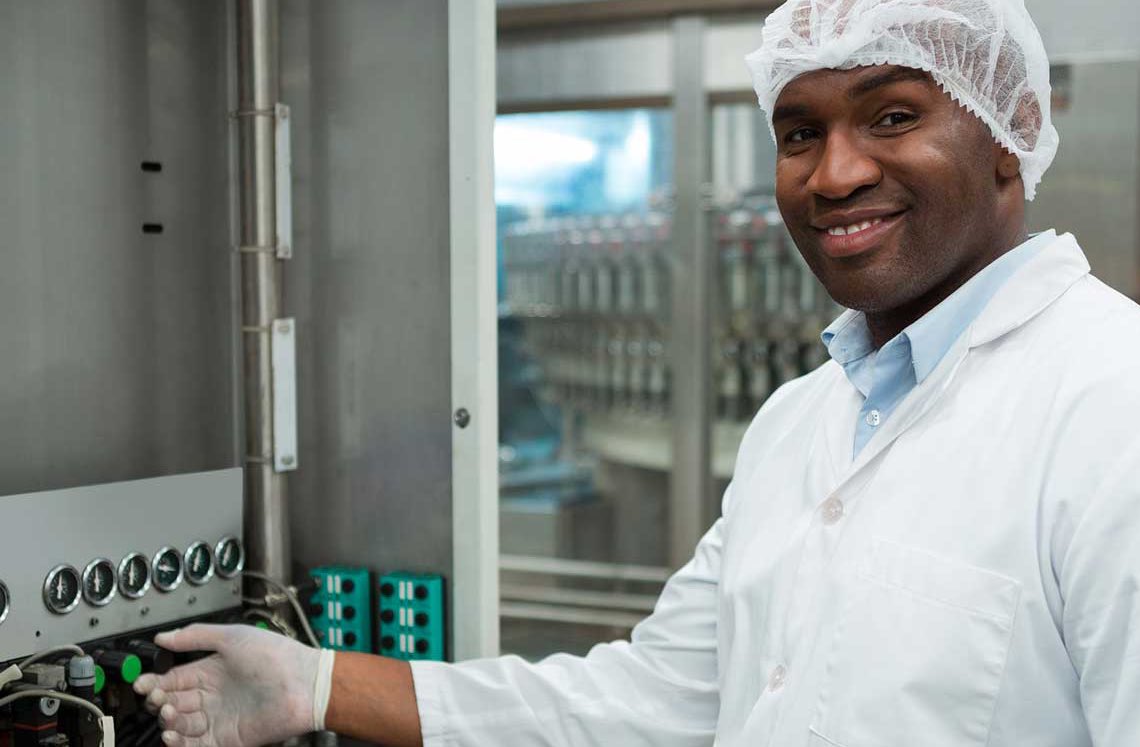 Ijabril's tweet photo. Somali entrepreneurs have stepped onto the global stage. I had the honor of visiting “Simple Life Processing and Services Ltd”, a powerhouse brand that is raising the bar for premium frozen & chilled #fish products around the world. With EU, HACCP, FDA, and BSP SPS 5.1 approvals

They’ve met and exceeded some of the toughest global export requirements. This means their fish products are now reaching #European and #American markets with world-class credibility and confidence. Congratulations to the entire Simple Life Processing and Services Ltd team. #Somalia