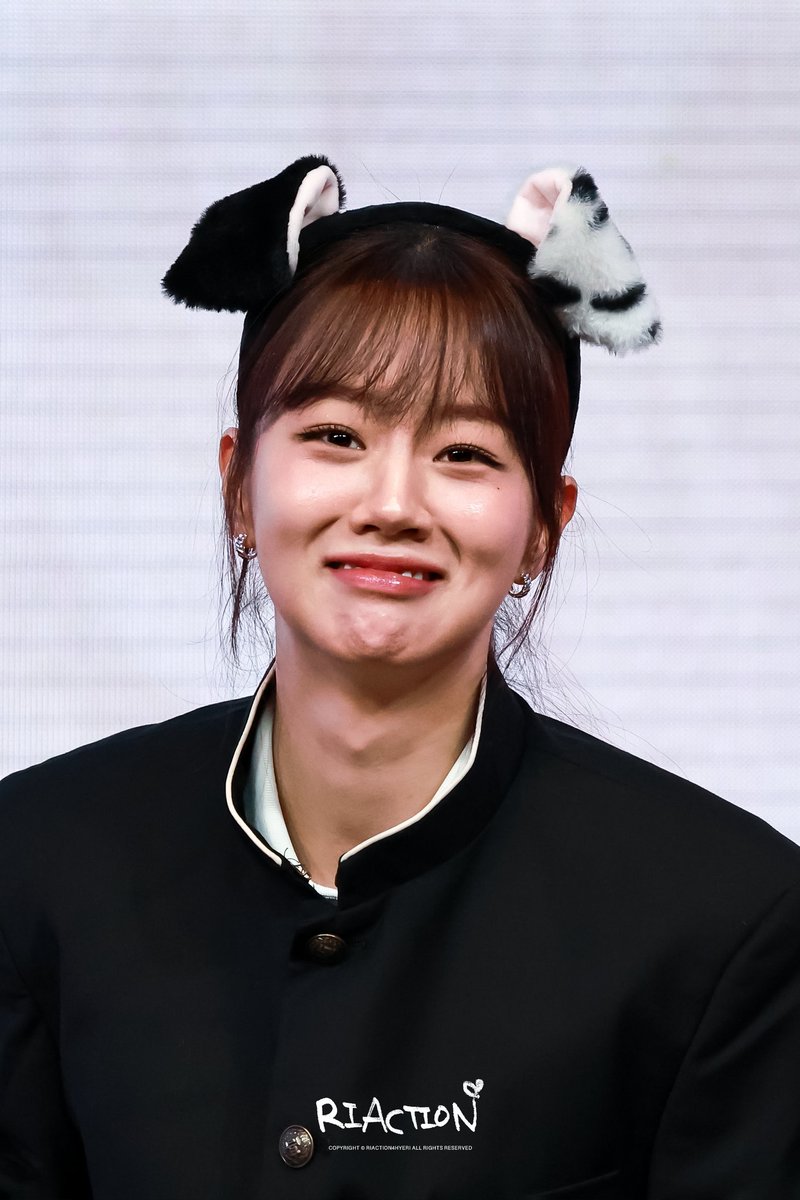 kais4hyebin's tweet image. 🫠