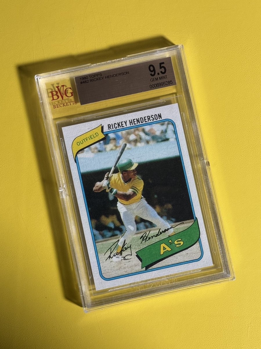 Rickey would be pleased with this 1980 Topps Rickey Henderson Rookie BVG GEM MINT 9.5 🔰

bid.collectrea.com/lots/171525

It’s part of our Fall Catalog Auction that runs through this Sunday, December 7. 

#thehobby #whodoyoucollect #sportscards #rookiecards #baseballcards