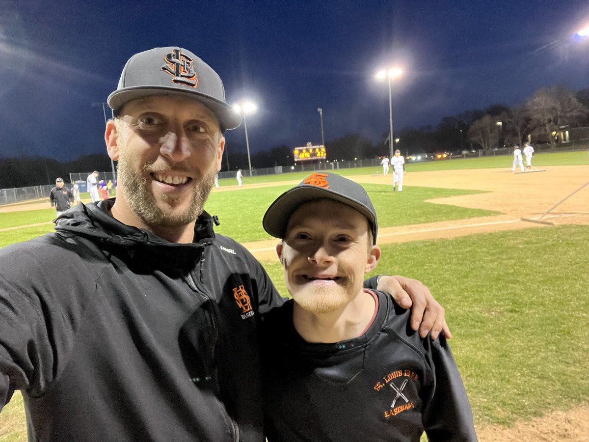 SLP_Baseball's tweet image. 🚨ANNOUNCMENT🚨
Danny Bissonette has been hired as the new Varsity Head Coach!  Bissy was an assistant from 2011-2022 then he had a two year stop at Augsburg as an assistant coach while he got his Masters in the Art of Leadership. 

The baseball community is in GREAT hands!!!