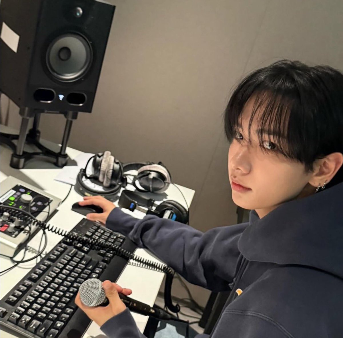 Happy 22nd birthday to the producer, songwriter, composer, rapper, and vocalist. Jaehyun, the skillful leader of BOYNEXTDOOR.