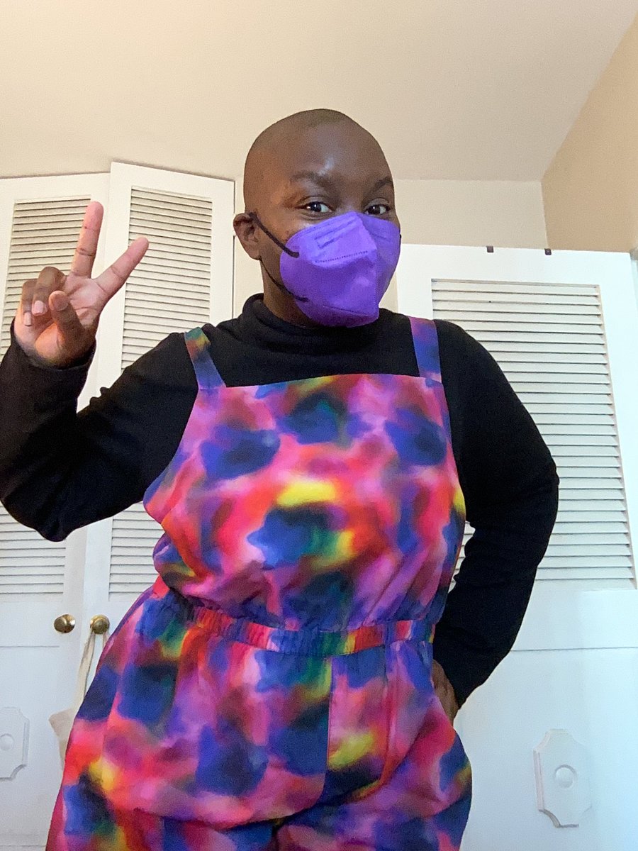 FullLaneFemme's tweet photo. @_benjvmins_ There’s a 25% off affiliate link for Planet of Kind masks in my link tree. I also have a link to a sale: 240 duckbill masks for under 50 https://t.co/AWij1rHf9n