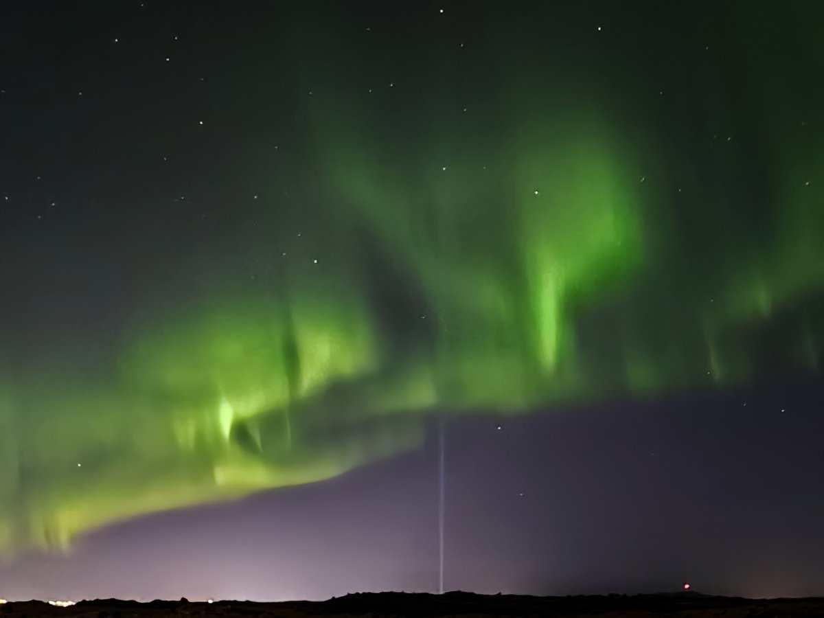 Great meeting in Reykjavík with my #UNED colleague Covadonga Rodrigo to advance a new EU project with our Icelandic partners Halldóra Arnardóttir and Sigurjón Baldur Hafsteinsson, based on our previous work together. And a dream fulfilled: seeing the Northern Lights 😊