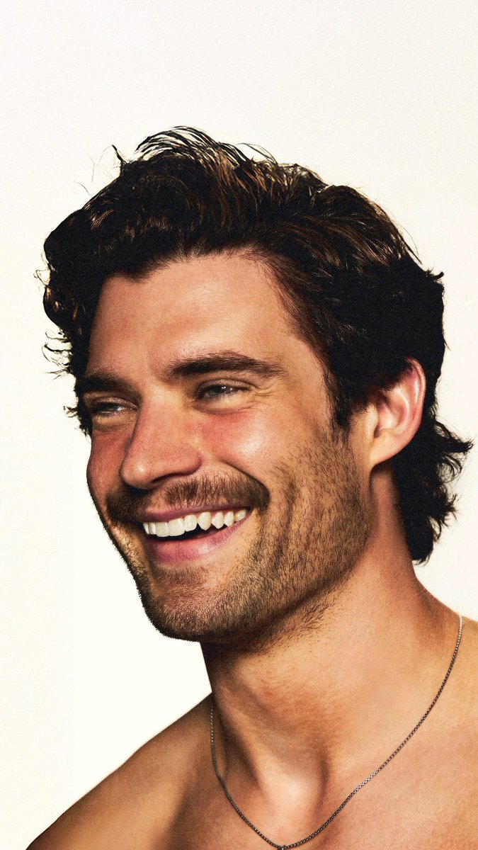 badpostjbailey's tweet photo. Jonathan Bailey and David Corenswet have been paired up for Variety’s Actors on Actors. https://t.co/MY6eT3AAi3