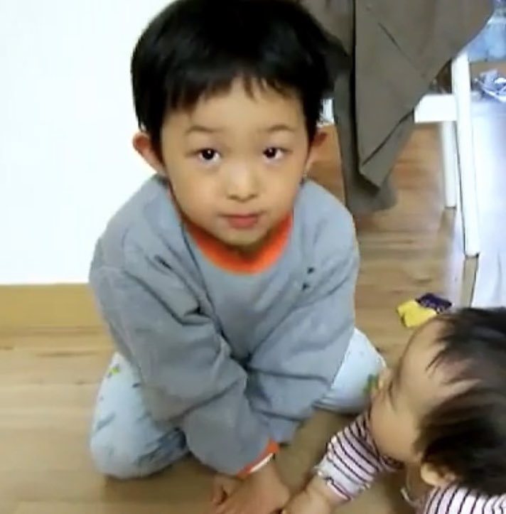 mw_ang0's tweet image. 이 고대로 큰 똔강아를어카면좋지 ㅜㅜㅜㅜㅜ