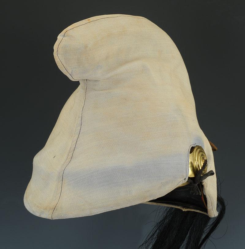 PANTALON ROUGE tweet media