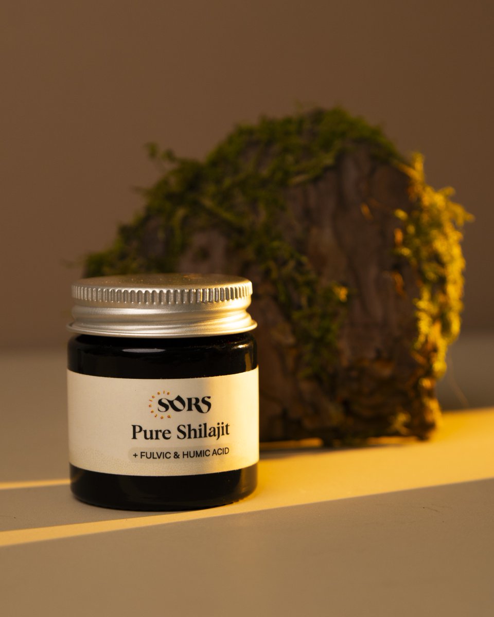 FromSors's tweet image. Not mass-produced. Not diluted. Just resin, hand-sourced in the Himalayas.

Order Pure Shilajit at sorsbotanicals.com 🌱 

#FromSors #shilajitpower #pureshilajit #organicuk #organicproduk #organicpurecareuk #backtothesource #earthbornwellness
