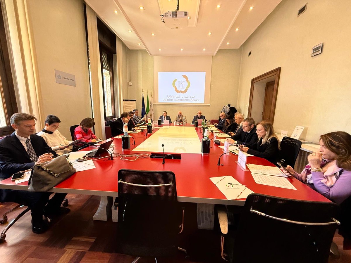 Camera di Commercio Italo Libica tweet media
