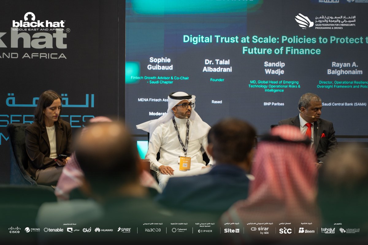 rased_saudi's tweet photo. جانب من مشاركة #راصد في جلسة حوار بعنوان:
«الثقة الرقمية على نطاق واسع: سياسات لحماية مستقبل القطاع المالي»
وذلك ضمن فعاليات #BlackHatMEA25 في الرياض.
في #راصد، نتطلع إلى رفع مستوى الوعي ونشر ثقافة المعرفة والالتزام.
#rased #BlackHatMEA25 https://t.co/ktEk0g9ABw