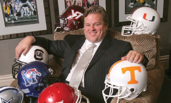 LandonTengwall's tweet image. Fun fact: Throughout this college football coaching cycle, no team that lost a coach, whether through departure or firing, hired a replacement represented by the same agent

James Franklin was is a Sexton client