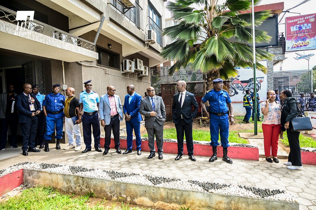 mediabox16's tweet image. Vers une transformation #digitale de la sécurité routière au Burundi

Ce mercredi 03 décembre 2025, Mediabox a eu l’honneur de présenter, au Data Center National, l’état d’avancement de son système numérique intégré dédié à la gestion de la sécurité routière au Burundi. Ce projet…