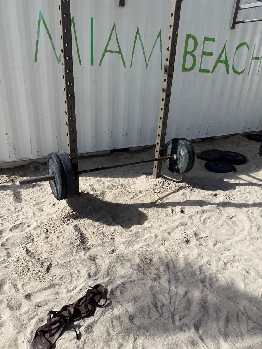 code_barbarian's tweet image. Hither came the Code Barbarian, laptop in hand, trodding the sands of South Beach beneath his sandaled feet - destined to bear the mantle of Mongoose maintainer upon a troubled brow.