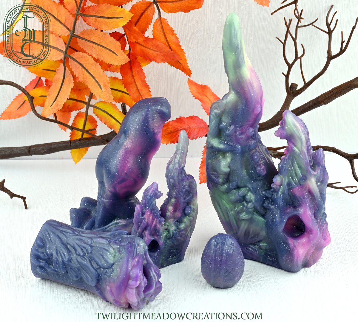 Blink, and you'll miss it ✨🌌  
These absolutely dazzling northern lights-inspired toys will drop this Friday December 5th @ 20:00/8pm CET/2pm EST   All Soft firmness.  
Please read on for some important drop info!