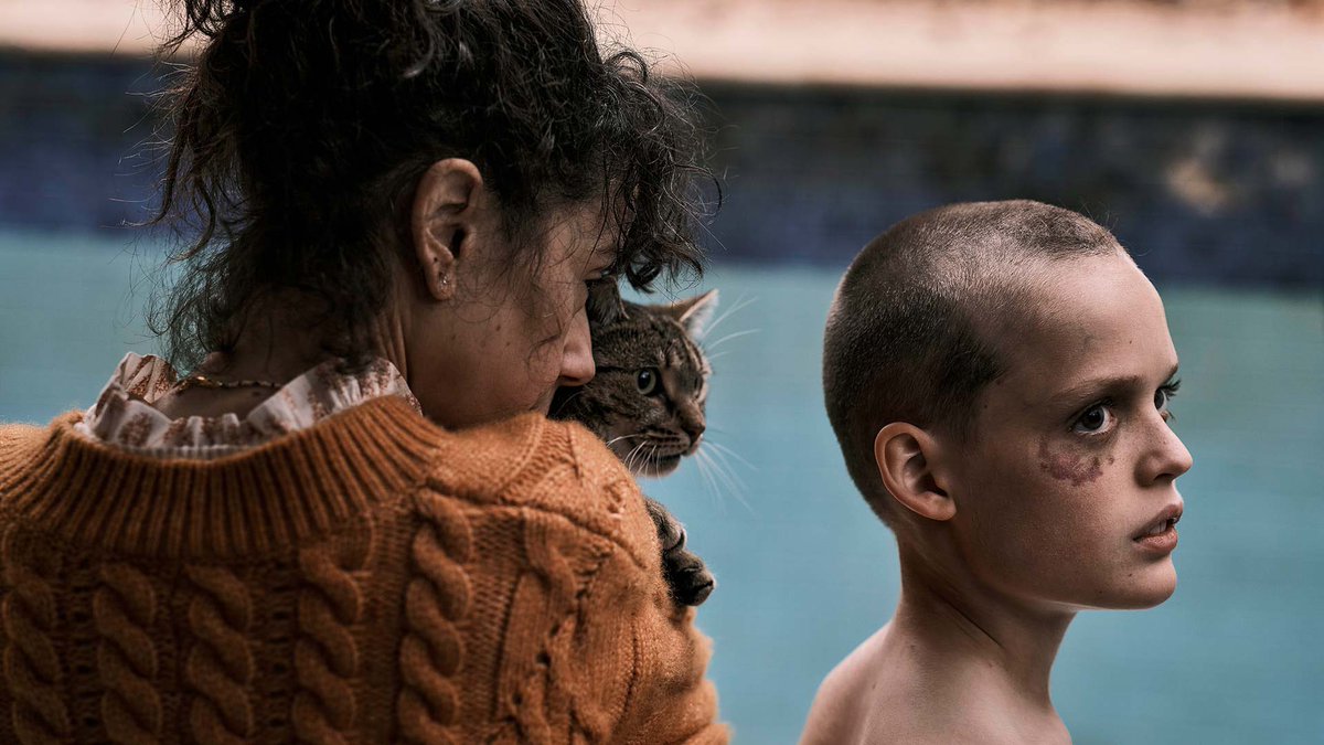 CristianPhoyu's tweet image. Llegó a HBO Max #HazQueRegrese #BringHerBack, para mí, y con lo mucho que me gustaron #Weapons #28AñosDespués y #Sinners, la mejor película de terror del año. Lo de Sally Hawkins es bestial. Vean.
