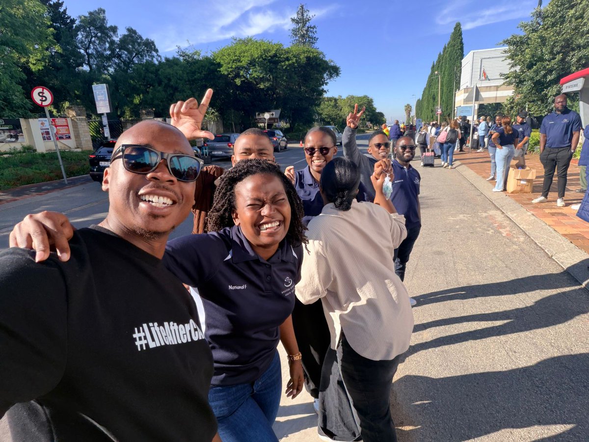 Team AGSA proudly came out to support and send off candidates writing the SAICA Assessment of Professional Competence (APC) today. This follows months of dedicated preparation and marks a significant step in toward becoming Chartered Accountants (CA(SA)).
#APC  #JourneyToCA