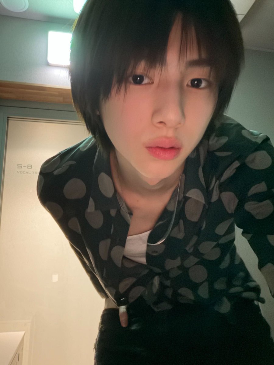 cortis_crave's tweet image. [251203] 📝 #JUHOON Weverse Update 🌟

👁️

#CORTIS #코르티스