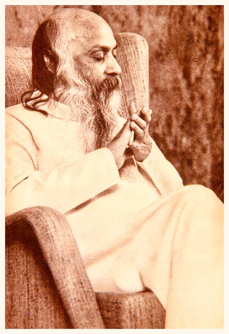 KrisBhattarai's tweet image. #Osho 
#ThePathlessPath 
#ConsciousFlow 

As the river flows, the path is created. The river will reach the sea, and this is how life should be. Life is like a river. There is no pre-charted way; there are no maps to be given to you which are to be followed. Just be alive and