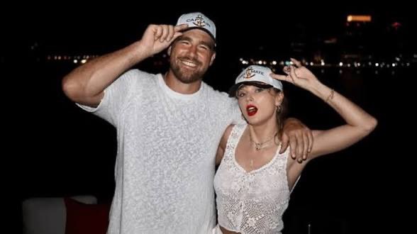 SWIFTIES, we NEED your help to uplift a fellow Swiftie who’s always supported Taylor — now it’s his turn for recognition! ❤️

His name is Travis Kelce, and every RT on this post counts as a Pro Bowl vote for him!

<a href="/tkelce/">Travis Kelce</a> #ProBowlVote