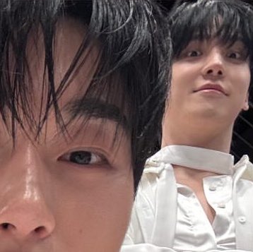 ？？？ㅋㅋㅋㅋㅋㅋㅋㅋㅋㅋㅋ🤍