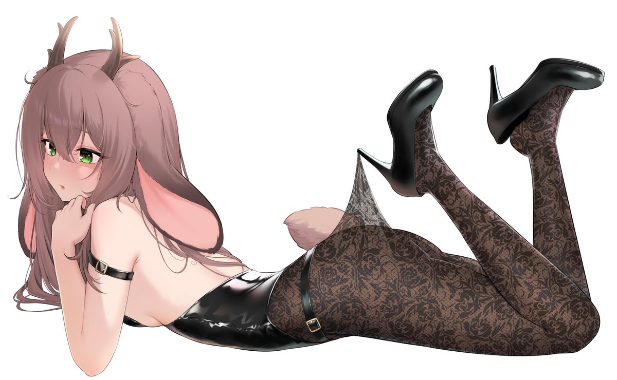 Faeni🐰🌿 tweet media