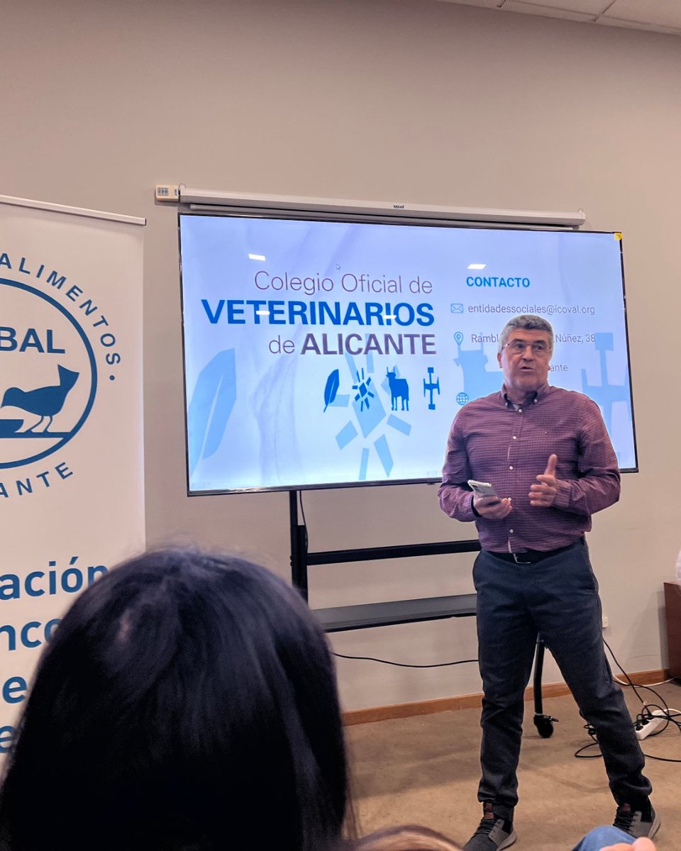ColegioVet.Alicante tweet media