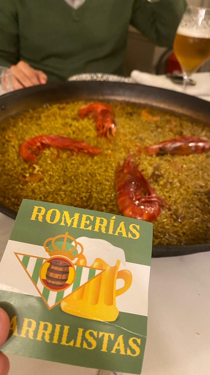 Ya estamos por tierras valencianas 

A la copa, a la copa