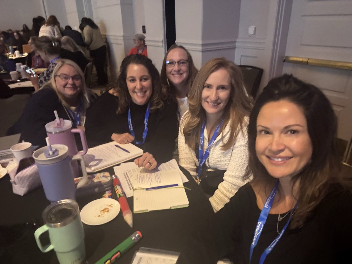 Alison Pennington tweet media