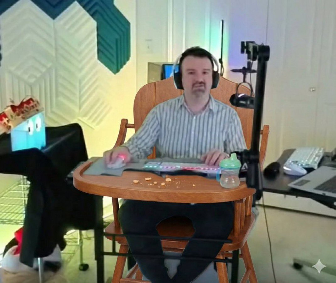 EternalRiftss's tweet photo. @vxunderground @YJB52888982 Have this image of DSP in hopes of wining https://t.co/KjDIqHww0a