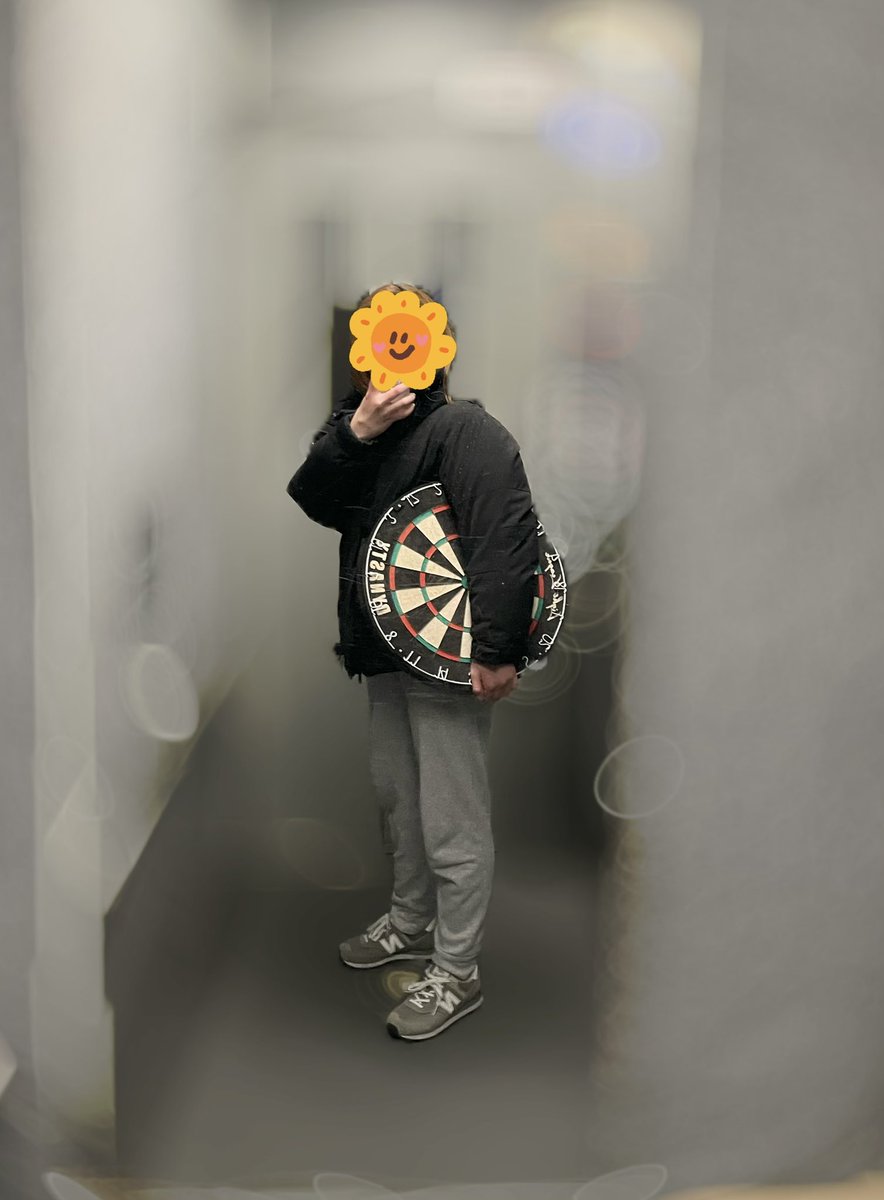 リーグぼろ負け...あがれそうな数字になった途端、相手にあがられてしまって...ちーちゃんもどかちぃちゃん...

サメくん・名越くんとソフトも投げれて楽しかった(👍🏻ᴖ ·̫ ᴖ )👍🏻

試作品のフォンダンショコラも美味しかった🍫💖
スティールボードもありがとうございます😭✨
練習頑張ります🎯‼️