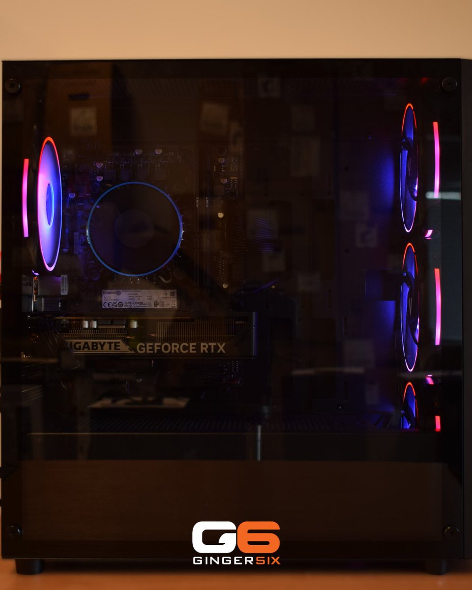 www_ginger6_com's tweet image. Still gaming on old gear?
Christmas is coming. This customer bought an i5-12400F + RTX 5060 rig. 16GB DDR5. 1TB SSD. G6 Lucid case.
🎄 Build yours today : ginger6.com/intel-core-i5-…

#CustomPC #GamingRig #Ginger6 #RTX5060 #IntelCorei5 #ChristmasGaming
