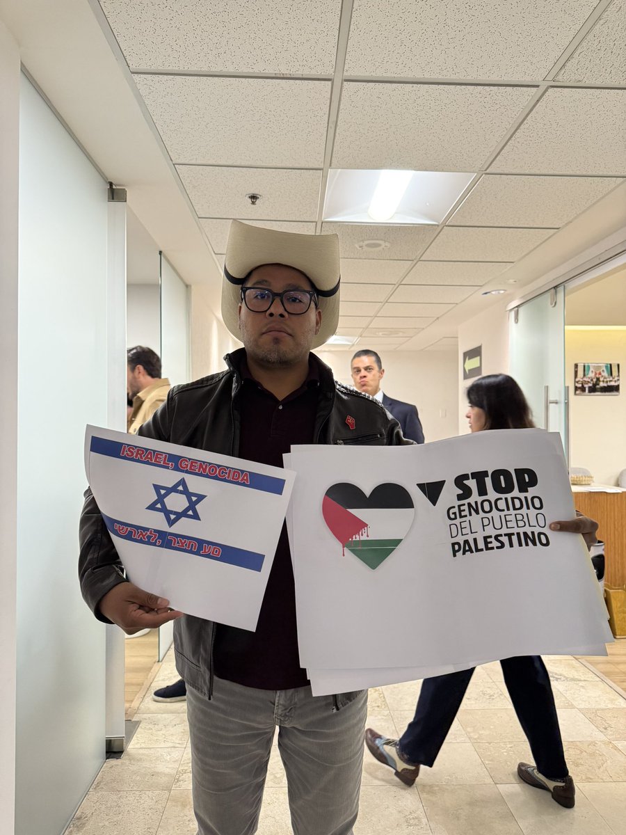 <a href="/PedrohacesO/">Pedro Haces</a> <a href="/Mx_Diputados/">H. Cámara de Diputados</a> Son tus amigos OK.
Recibe los en tu rancho!

No lo metas a urtadillas"  a la  casa del pueblo

No puedes hacer lo que te pegue en gana ,no fuiste  apoyado por la gente, eres plurinominal!

El pueblo de México rechaza a Israel genocida,y a tu amigo  Rabino menos