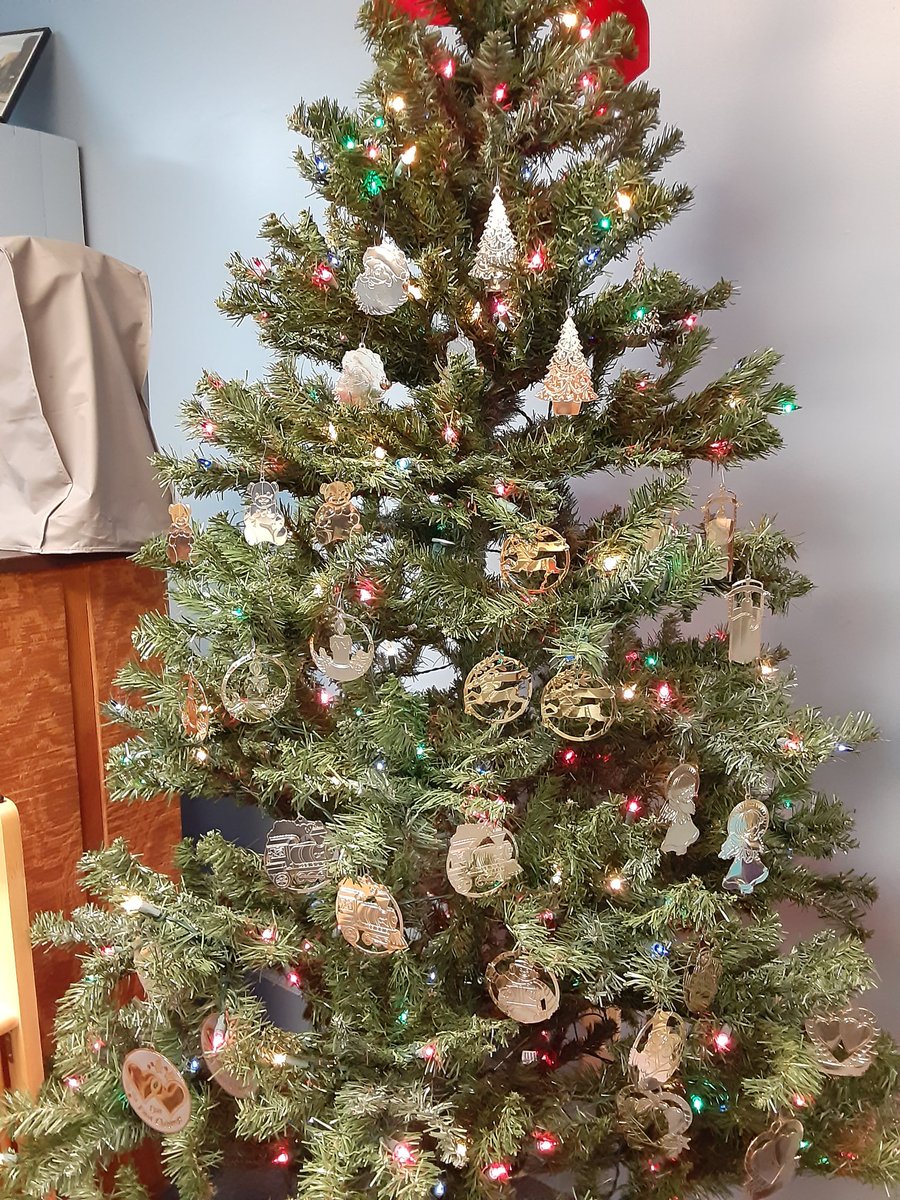 BullocksEngrave's tweet image. Engraved Christmas ornaments make a great gift for yourself and others!  They also make a great gift tag!

#ChristmasGiftIdeas #engraving #BullocksEngraving #shoplocal