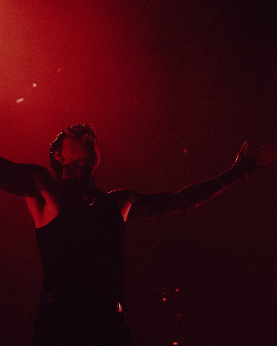 badomenscult's tweet image. WAIT YOUR TURN

BRUSSELS, BELGIUM