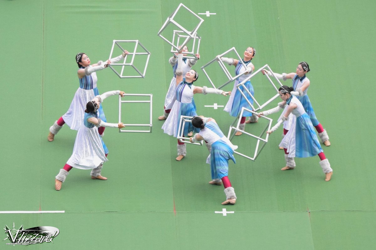 SENDAI_Verdures's tweet image. 【全国大会まであと3日！】
今年も元気いっぱい愛嬌たっぷりなカラーガードです❄️💚
誰よりも負けない表現と笑顔で会場を冬から春へと連れていきます🍀
私たちから目を離さないでくださいね👀

#colorguard
#SENDAIVerdures
#まるば
#Vlizzard