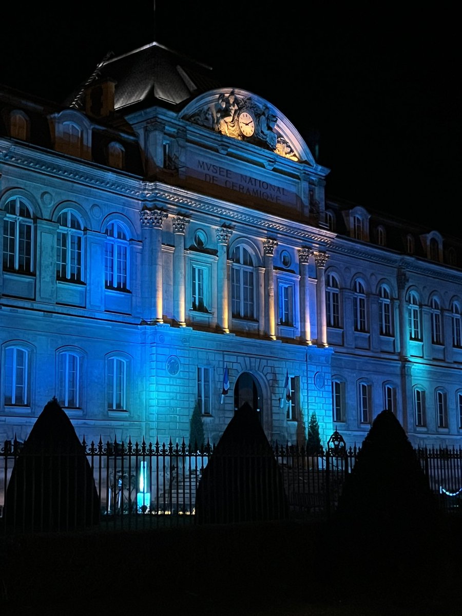L’AVENT EN PHOTO 
BLEU
(Pour changer du ciel et de la mer😉)