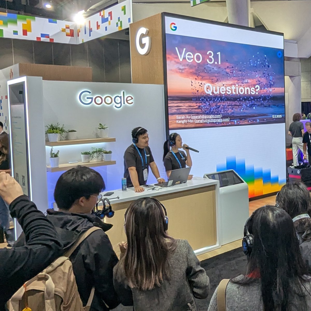 GoogleDeepMind's tweet image. Hello from #NeurIPS2025  👋

We&apos;re hosting a range of sessions at the @Google booth, including a Q&amp;amp;A with @JeffDean and the Gemini team, plus demos like SIMA 2 – our AI agent for 3D virtual worlds.

See the full schedule → research.google/conferences-an…