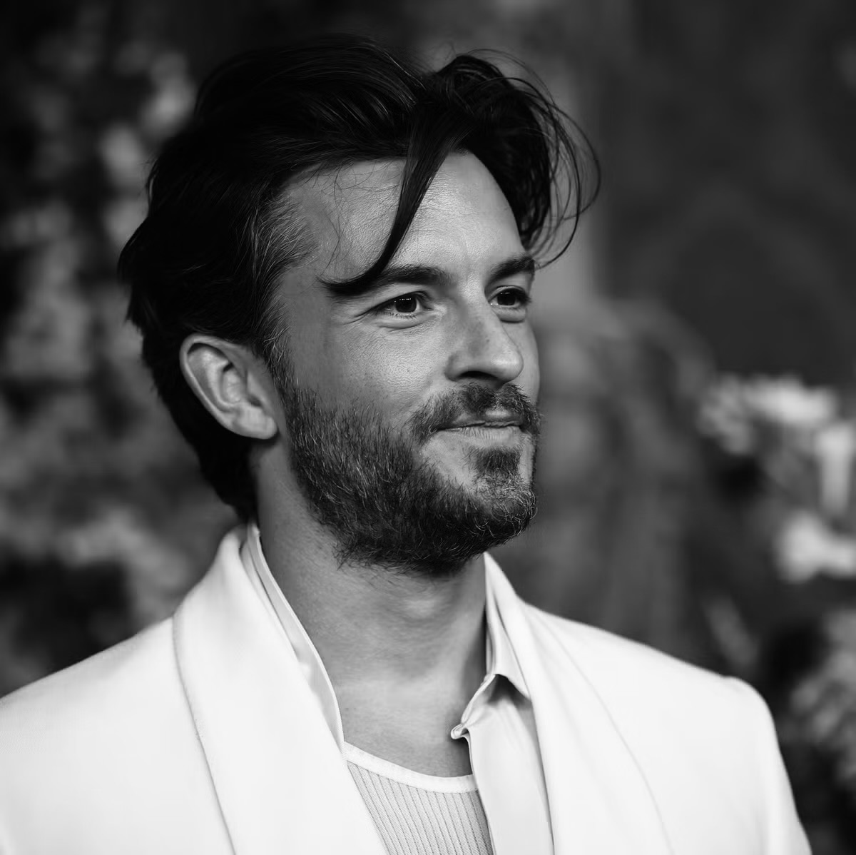 DiscussingFish's tweet image. get johnathan a razor rq im trying to see something