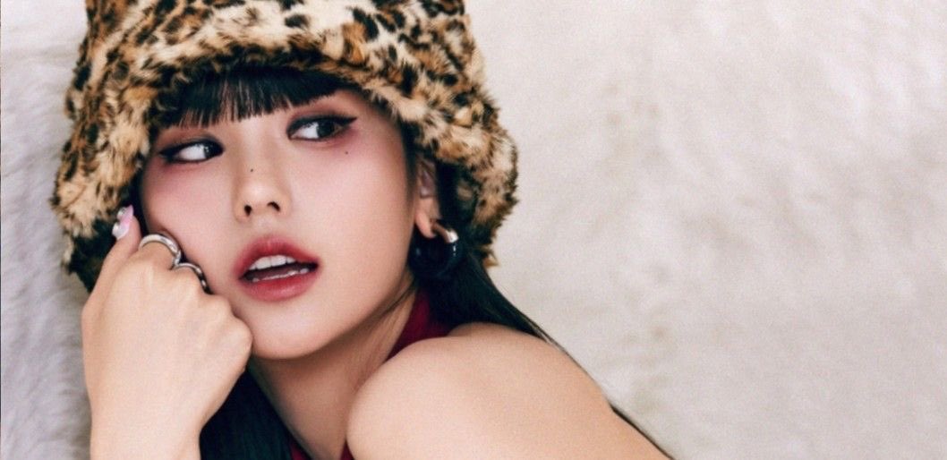 itzypopbase's tweet image. ITZY’s Yeji on the abandonment of the classic hit ‘Cheshire’ in a recent Bubble live:

“I don’t want you guys to keep expecting, but it’s going to be difficult to include Cheshire at the next concert. It doesn’t fit the concept well, but maybe at the next fan meeting!”