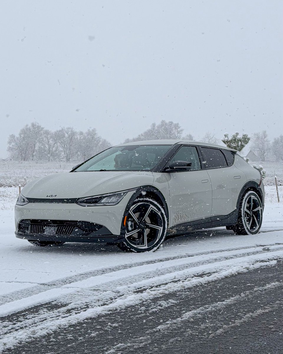 OutofSpecDetail's tweet image. Snow Day ❄️